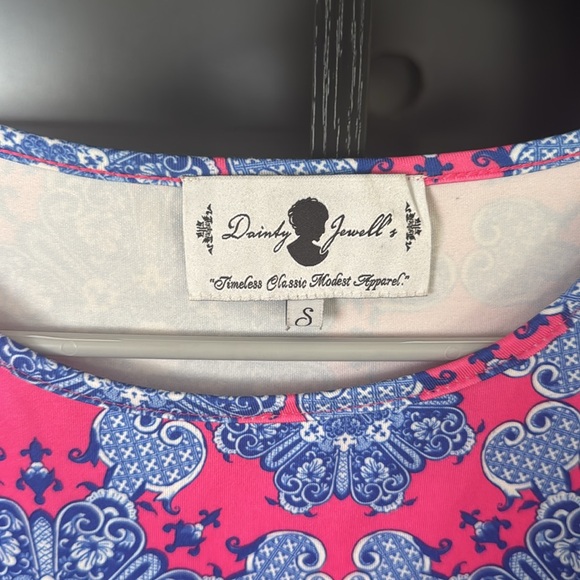 Dainty Jewell’s Ruffle Top🩷 - Picture 2 of 4